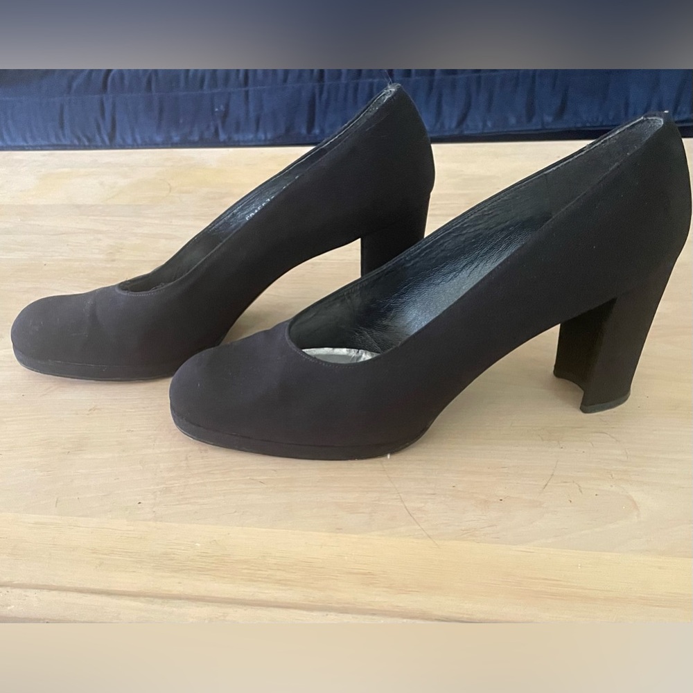 Stewart Weitzman Black classic. Pumps 8.5